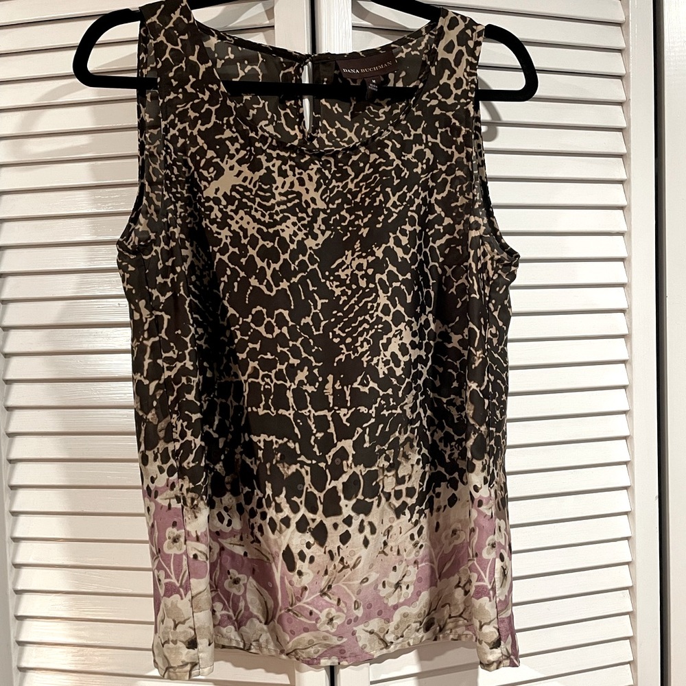 Dana Buchman tunic tank size M